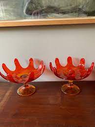Viking Glass 8 Petal Pedestal Bowl