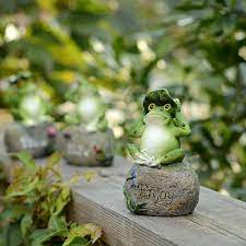 compre frog statue garden figurine