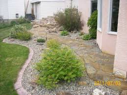 Flagstone Walkway Edging And Jointing