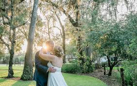 Intimate And Elegant Tampa Wedding