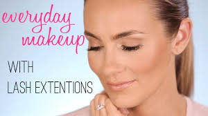 everyday makeup with lash extensions