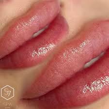 lip blushing semi permanent makeup in