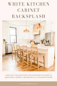 white kitchen cabinet backsplash ideas