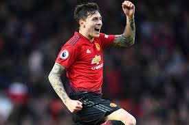 David and victor are so soft💖. Victor Lindelof Has Become Manchester United S Best Defender The Busby Babe
