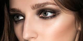These 17 eye products are the cream of the crop. 15 Smokey Eyeshadow Ideas To Copy How To Do Smokey Eye Makeup Like A Pro