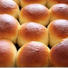 homemade hawaiian bread rolls handle