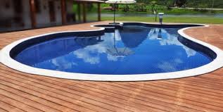 Os revestimentos de vinil para piscinas são feitos para durar muitos anos. Piscinas De Vinil Pool Lazer Piscinas