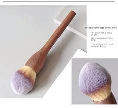 makeup brush