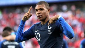 I can't imagine a better, more fulfilling life than the one i have with you. Kylian Mbappe Halt Wort Und Spendet Seine Komplette Wm Pramie Stern De
