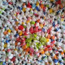 learn how to crochet a round rag rug