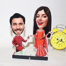 personalized couple caricature gift