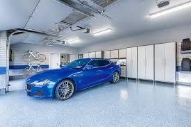 garage with polyaspartic floor coating