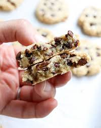 vegan almond flour cookies detoxinista