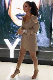 Robyn rihanna fenty was born in a parish in barbados called st. 500 Rihanna Outfits Ideas Rihanna Rihanna Outfits Rihanna Style
