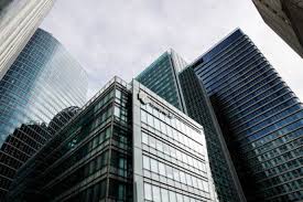 El fondo europeo de rescate alerta de los riesgos del sector inmobiliario para la banca de la zona euro | Economía | EL PAÍS