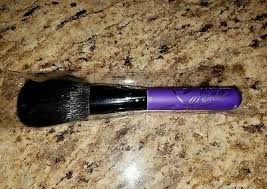 mac selena authentic short handle brush