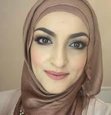 huda quhshi opens women only hijab