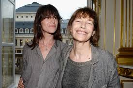 Jane also talked said she has just one birkin bag after auctioning her others for charity a decade at 69, fashion icon jane birkin seems to think she's past the point where she could have started getting. Jane Birkin On The Best Part Of Men S Wear The Pockets Vanity Fair