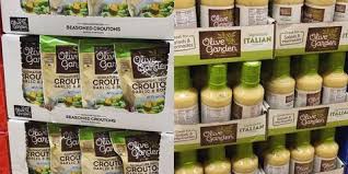 Olive garden based on your current location. Aldi Is Selling Olive Garden S Famous Salad Dressing And Croutons