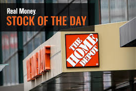 Home Depots Hd Numbers Disappoint And Its Stock Charts