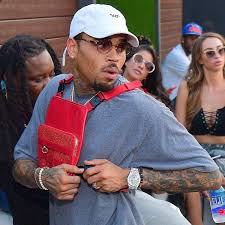 Christopher maurice brown (born may 5, 1989) is an american singer, rapper, songwriter, dancer, and actor. Chris Brown Fanpage On Instagram Bomb Breezy Chris Brown Chris Brown Chris Brown Pictures