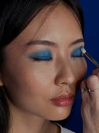blue eye shadow looks mac cosmetics
