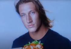 what-nfl-player-is-in-subway-commercial
