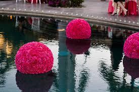 Check spelling or type a new query. Gorgeous Pool Decorations For Weddings Belle The Magazine