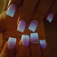 Acrylic nails are especially for people who feel like their nails never grow. How To Create Glow In The Dark Nails Art N Glow