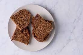 pumpernickel bread nutrition facts and