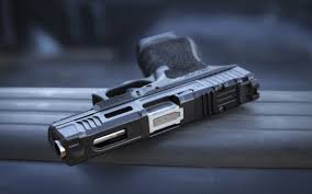 glock 19 semi automatic gun