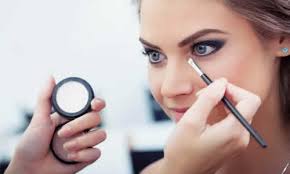 8 free beauty courses with