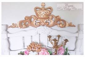 Distressed Gold Crown Scrolling Wall