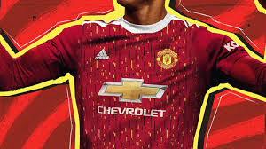 The manchester united logo on the opposite side of the brand logo has a white shade along. 2020 21 Manchester United Shirt How Accurate Are The Leaks