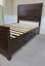 Queen Size Sleigh Bed Platform Bed