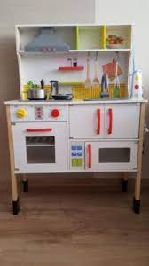 Детска кухня перник предлага и удобството на своите клиенти да доставя заедно със заявената храна и доставка на традиционен кашкавал и сирене, богати на хранителни вещества. Drvena Kuhnya Lidl Google Trsene Decor Kitchen Cart Home Decor