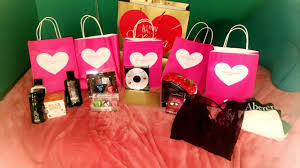 While we await beautiful bouquets and gifts that sparkle, isn't it high time to scope out valentine gift ideas for him? Five Senses Gift Ideas Five Senses Gift Valentines Day Gifts For Him Gifts