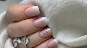 nail polish and nail colour in doha