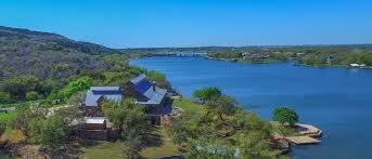 waterfront homes texas hill country