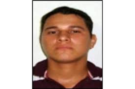 Marlon Herrera Zárate, conocido como alias “W”, fue capturado después de que le hallaran en su poder una granada de fragmentación. - ofrecen_recompensa_por_la_captura_de_w_jefe_de_los_urabenos
