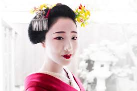 maiko kyoto an geisha beauty makeup garance dore photos