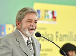 1 ano da prisão de Lula: fotos dos momentos mais marcantes | Poder360