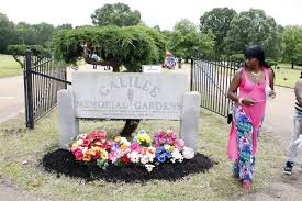 years after cemetery shutdown families