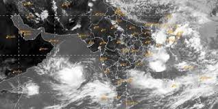 Cyclone Biparjoy Set to Intensify in Next 24 Hours; IMD Sounds High Alert for 3 States