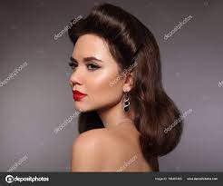 retro woman portrait elegant brunette