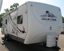 2005 forest river cedar creek 31lbhs