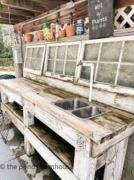 How To Make A Outdoor Potting Bench