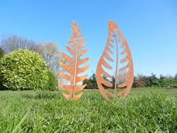 Rusty Fern Leaf Sculpture Rusty Metal