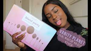 vanity planet oval makeup brush review