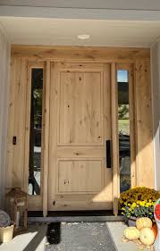 Knotty Alder Entry Square Top Door With